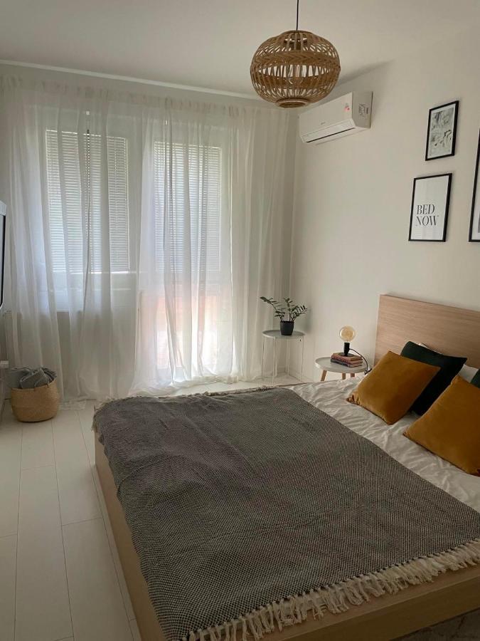 Gabica Apartman Debrecen Bagian luar foto
